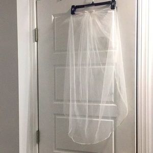 Short Bridal Veil